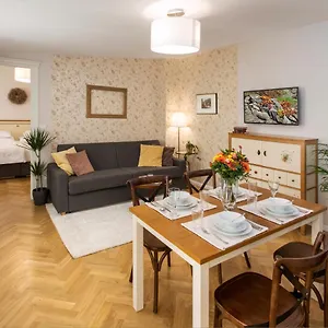 Apartmán Seno6, Praha